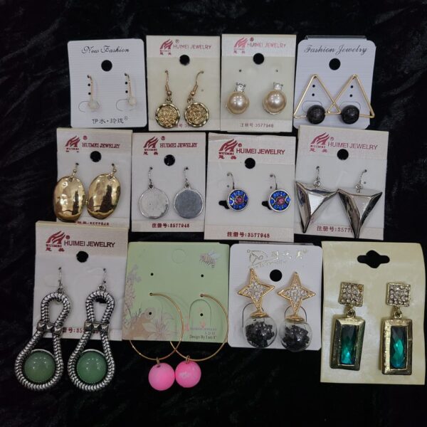 Important Branded Earrings Deal Get 12 Earrings - Image 2