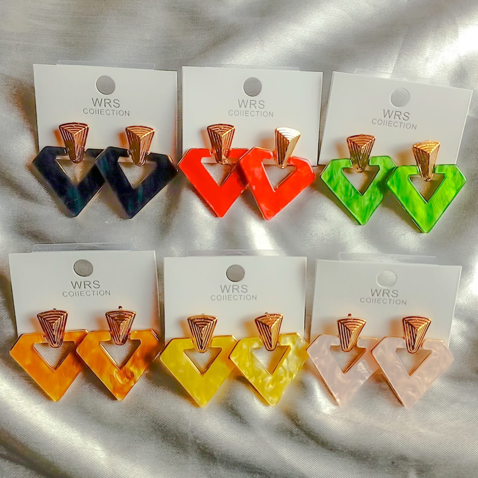 Ear Rings each pair - Image 3