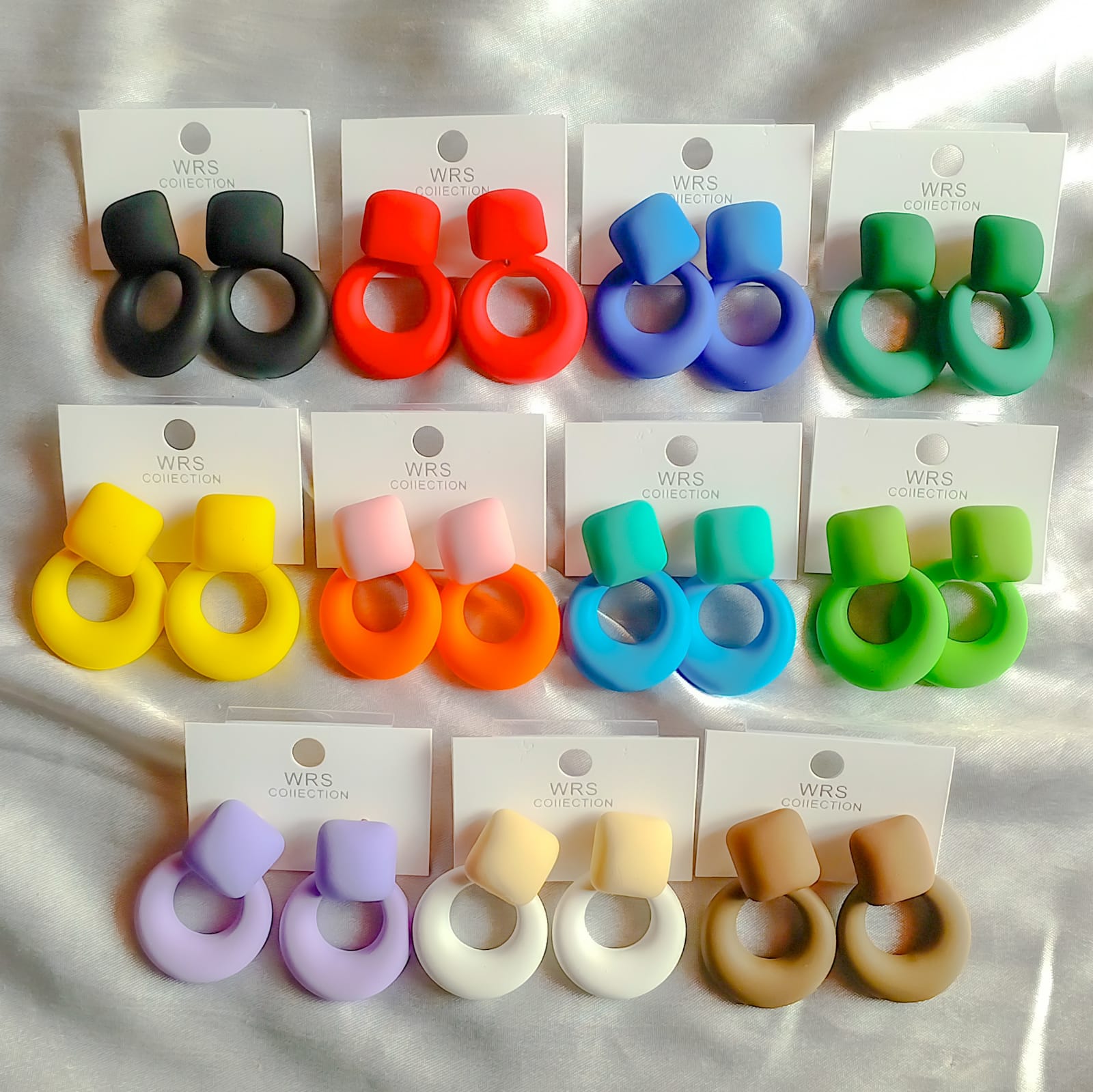 Ear Rings each pair - Image 6