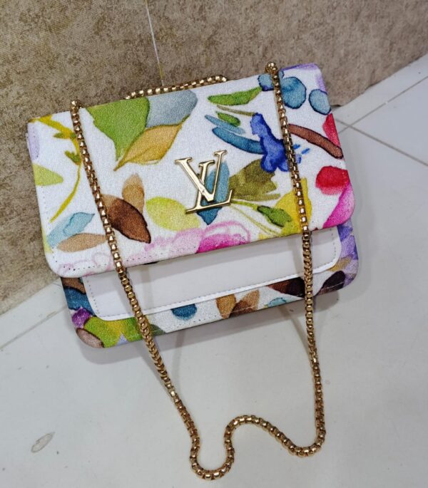 Crossbody bags for girls