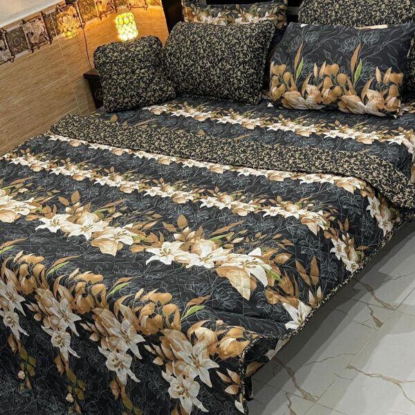 7 piece comforter set with bag - Image 4