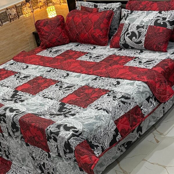 7 piece comforter set with bag - Image 5