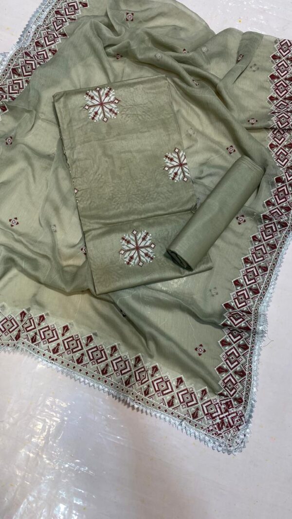 Embroidery cross slitch - Image 3