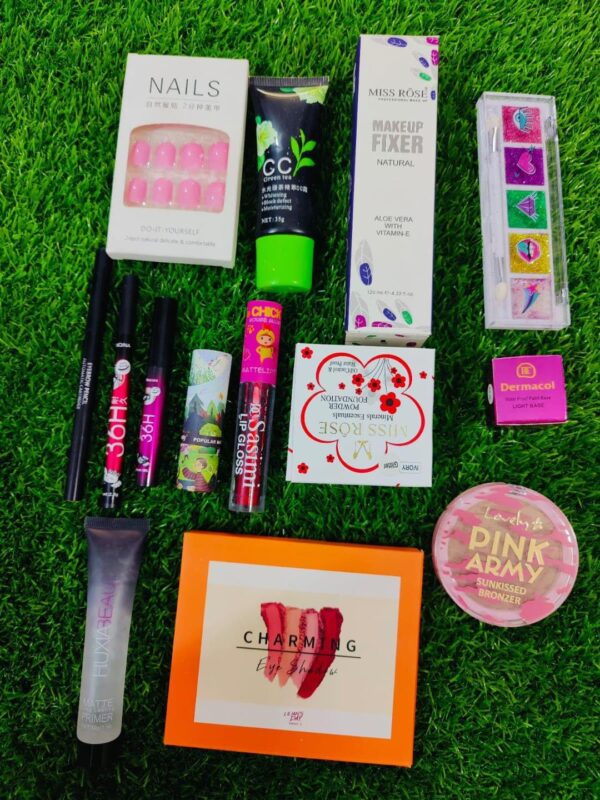 Make Up 14 in 1 Deal