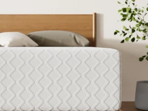Signature Design by Ashley Chime 12 Memory Foam Mattress, Ultra Plush Contouring Support, Thick Memory Foam for Pressure Relief, Mattress in a Box, Queen Size